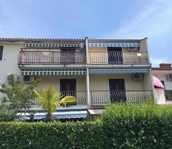 Jumic مالينسكا